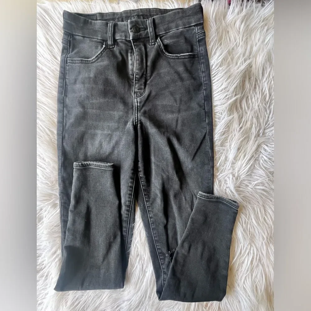 American Eagle Super Hi Rise Jegging Sz 4 Black 360 Next Level Stretch